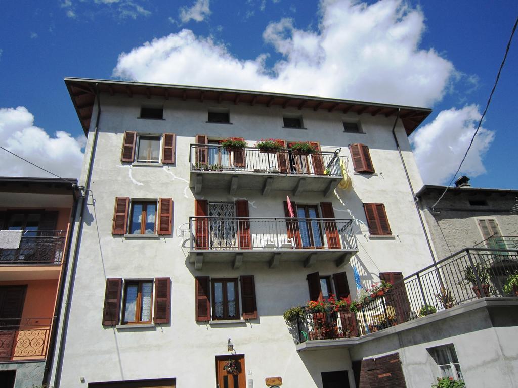Appartement Casa Giuliana à Teglio Chambre photo